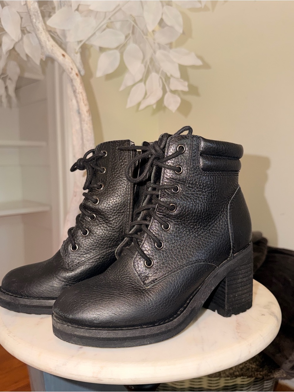 Steve Madden Black Lace-Up Chunky Heel Ankle Boots